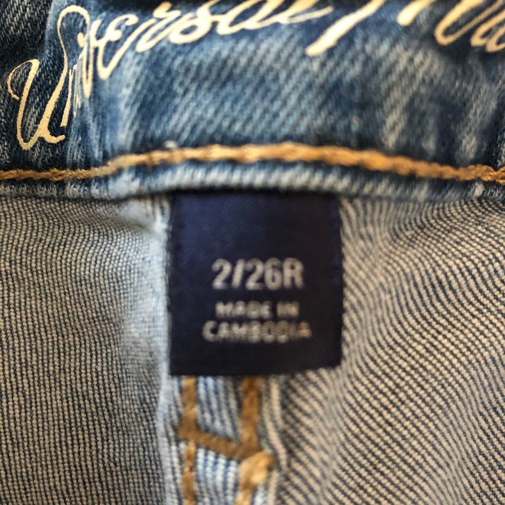 Target Universal Thread Shorts - Picture 5 of 5